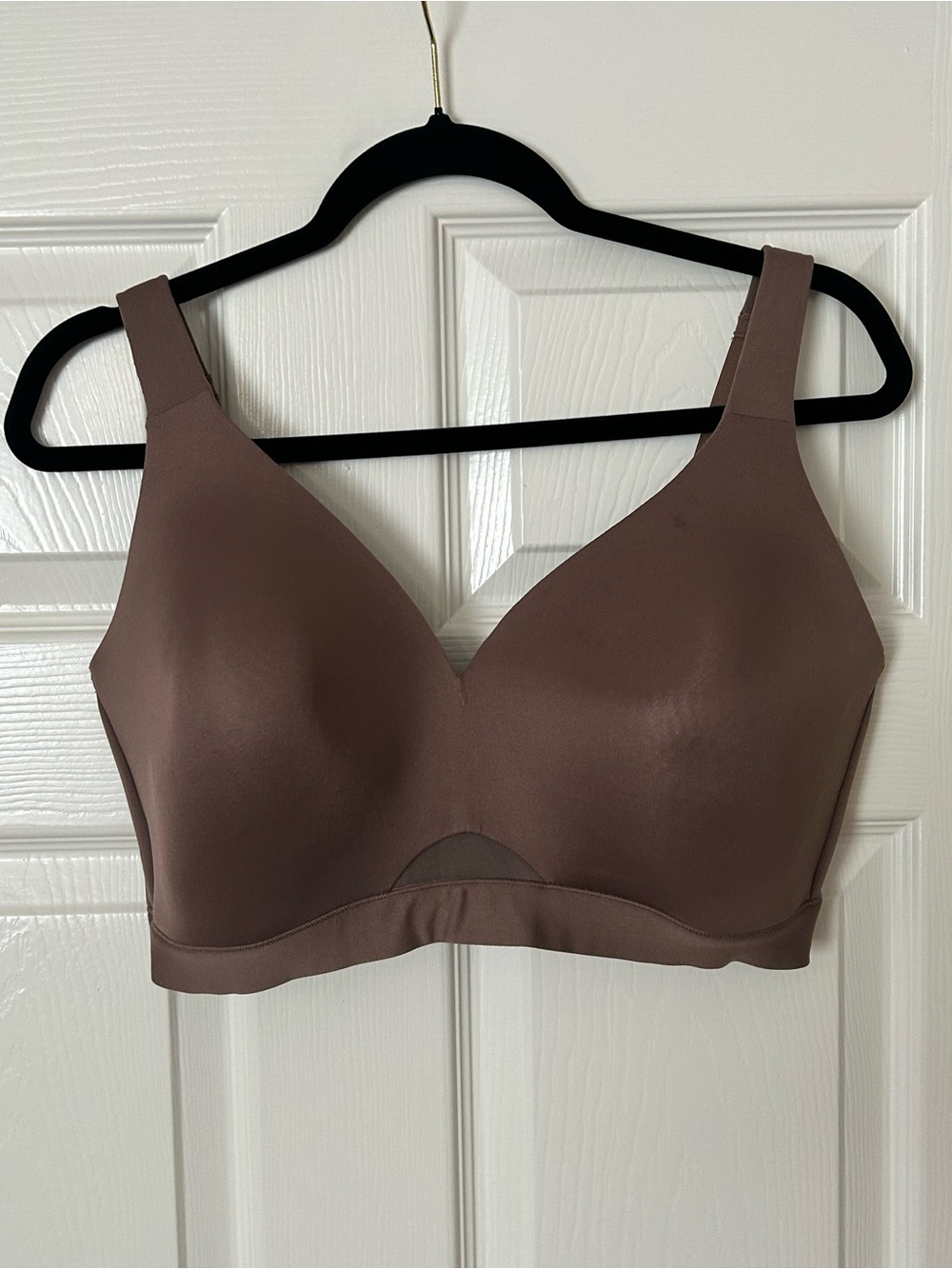 Cacique Lightly Lined NO WIRE Full Coverage Bra Taupe Size 38F